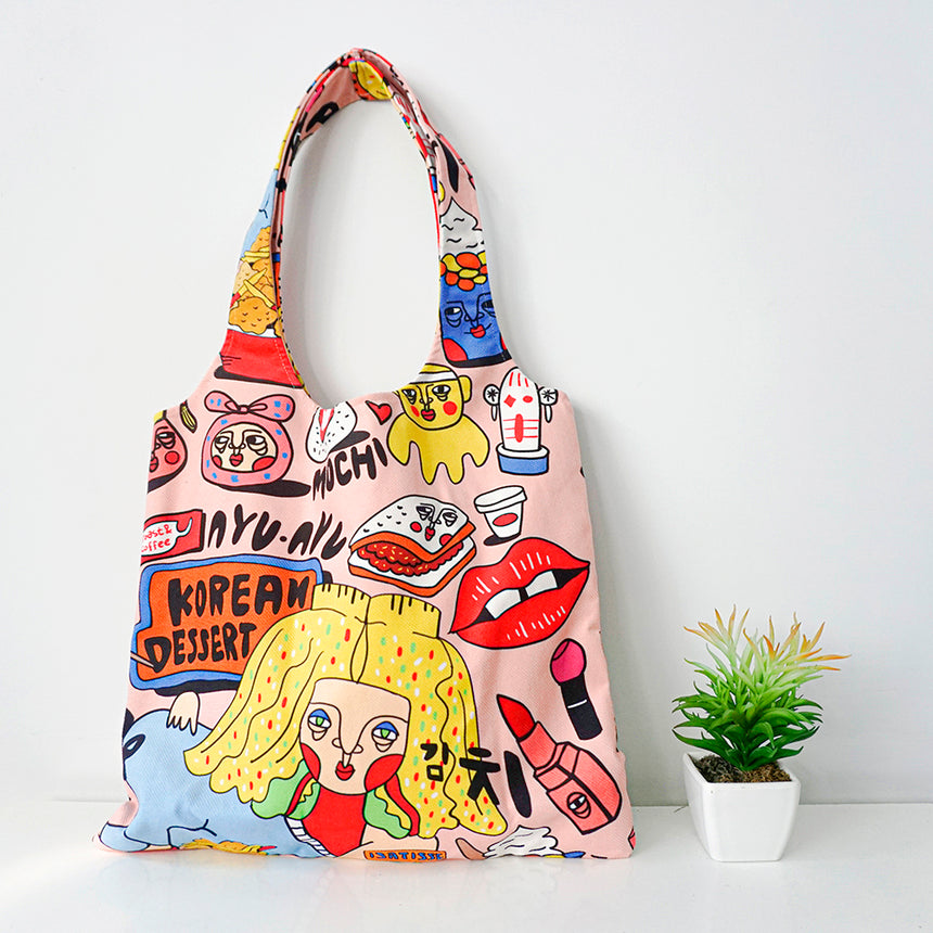 Isatisse 眼袋女孩 Tote bag
